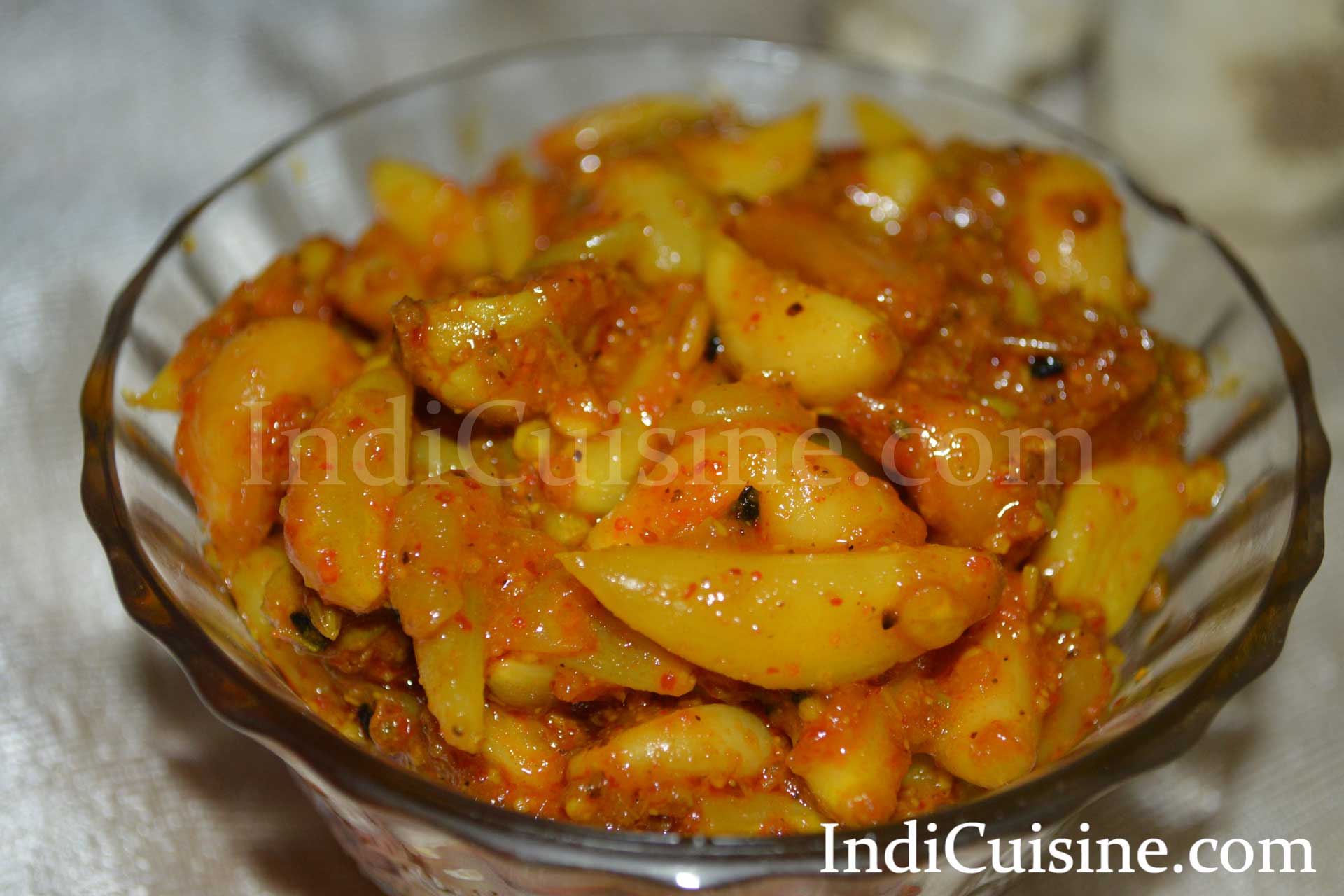 Garlic Pickle - Lahsun ka Achar, Garlic Pickle Image